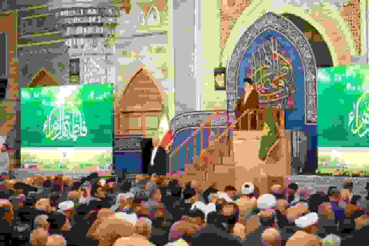 آیت‌الله علم‌الهدی: فشار اصلی دشمن برای تغییر هویت دینی و فرهنگی ملت ایران