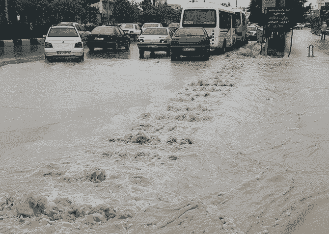 بارش‌های کرج مشکل جدی ایجاد نکرد / آبگرفتگی در بلوار پیام