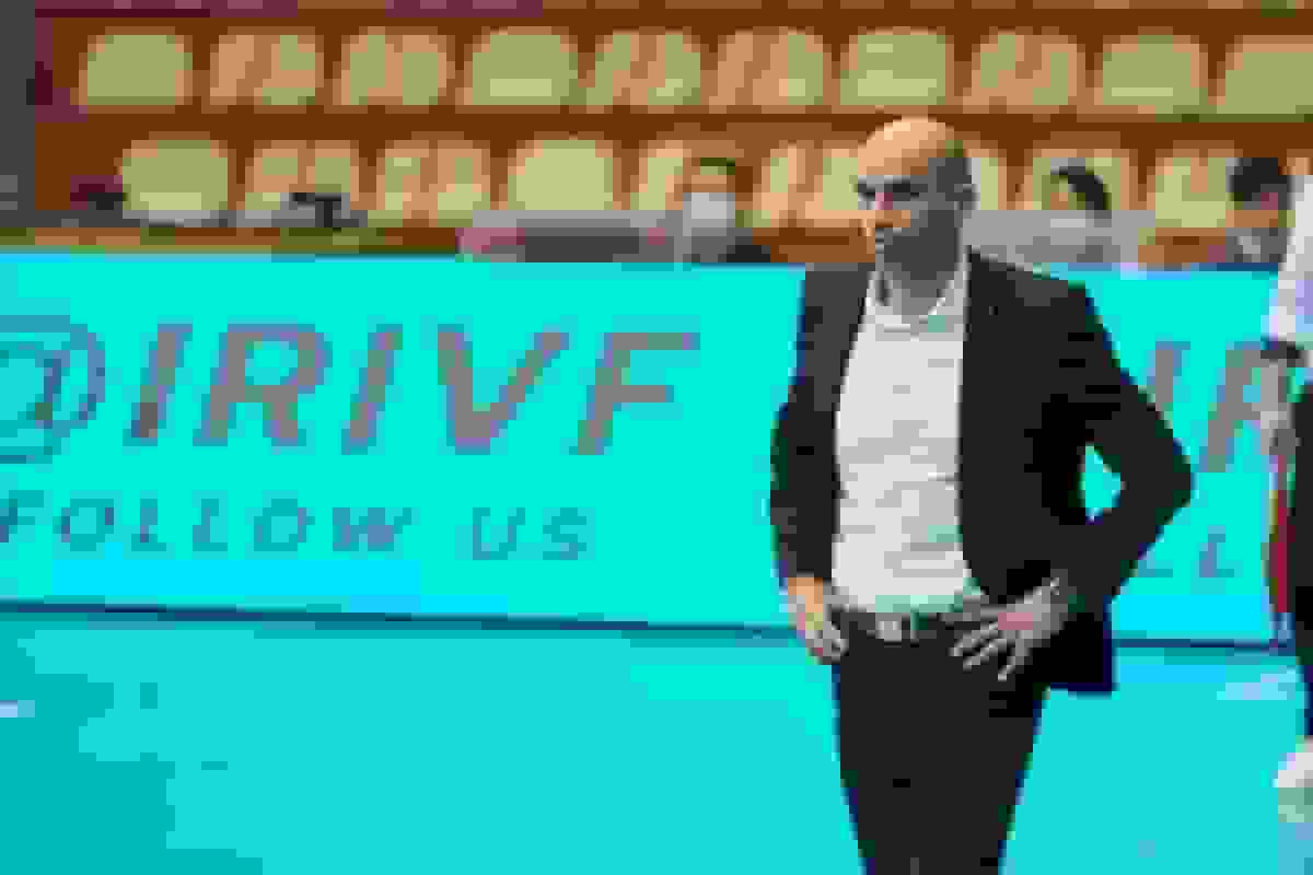 رحمان محمدی راد سرمربی مهرگان نور شد