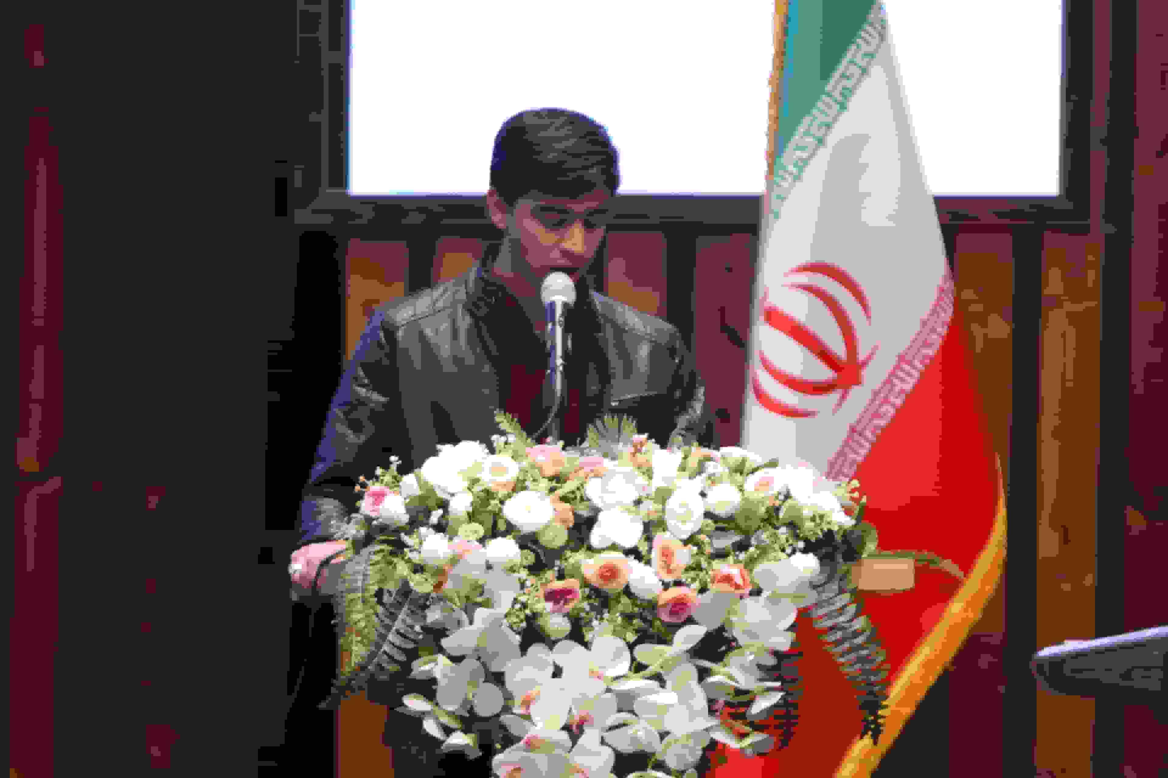 اعتراض دبیر انجمن اسلامی دانشجویان مستقل دانشگاه کاشان به تبعیض در برنامه‌های دانشجویی