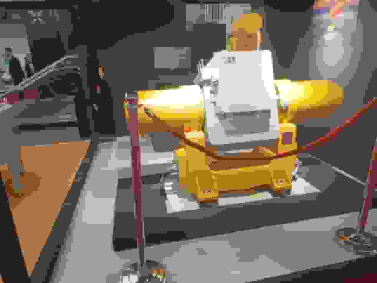 رقابت جهانی با فناوری بومی؛ از میزهای کالیبراسیون دقیق تا ربات شست‌وشوی پنل‌های خورشیدی