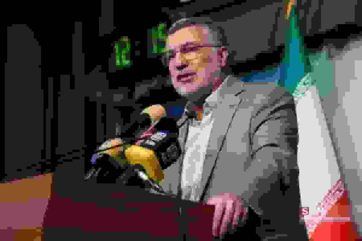 ظفرقندی: نسخه رفع آلودگی هوا در تهران با اراک متفاوت است