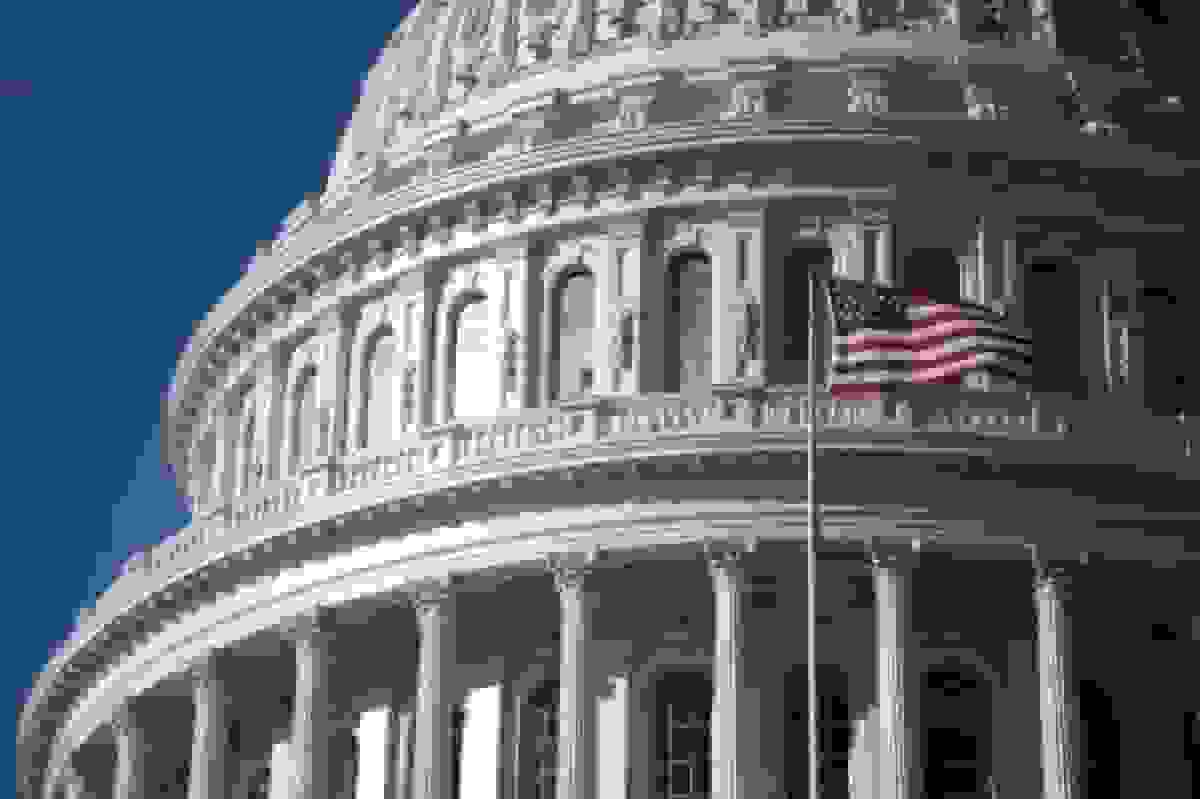 تصویب بودجه نظامی ۹۰۱ میلیارد دلاری آمریکا توسط سنا