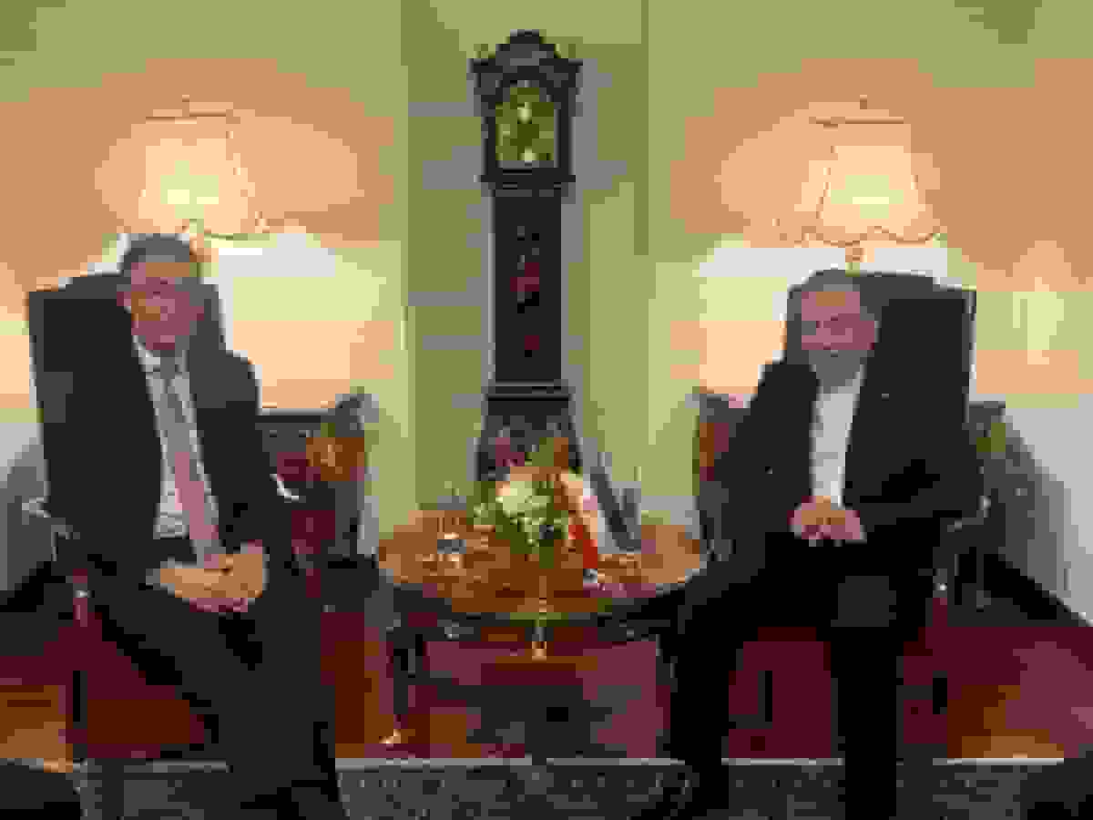 دیدار مدیران اجرایی سازمان گفتگوی بشردوستانه با وزیر امور خارجه