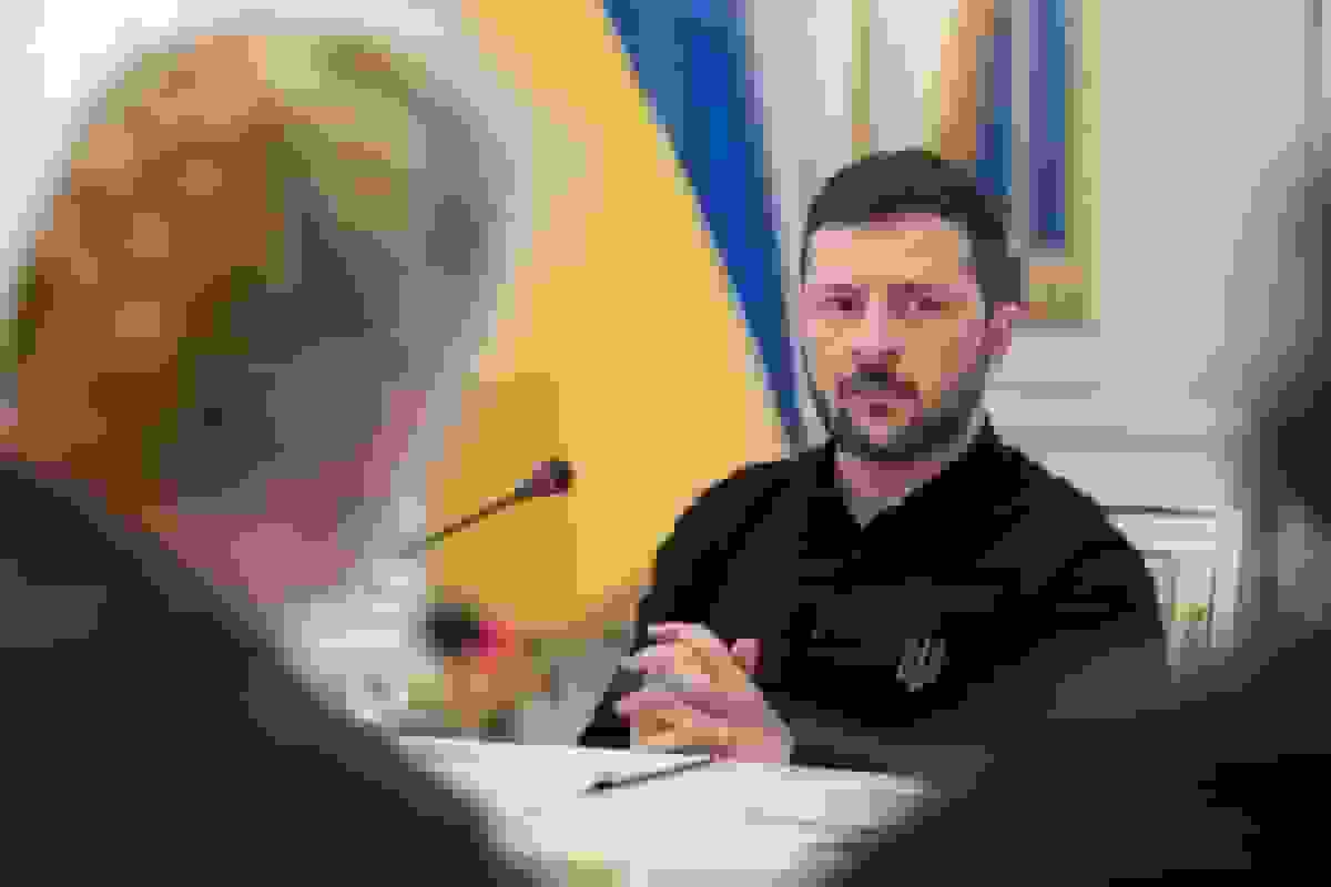 زلنسکی: عدم توانایی تأمین مالی ارتش ۸۰۰ هزار نفری