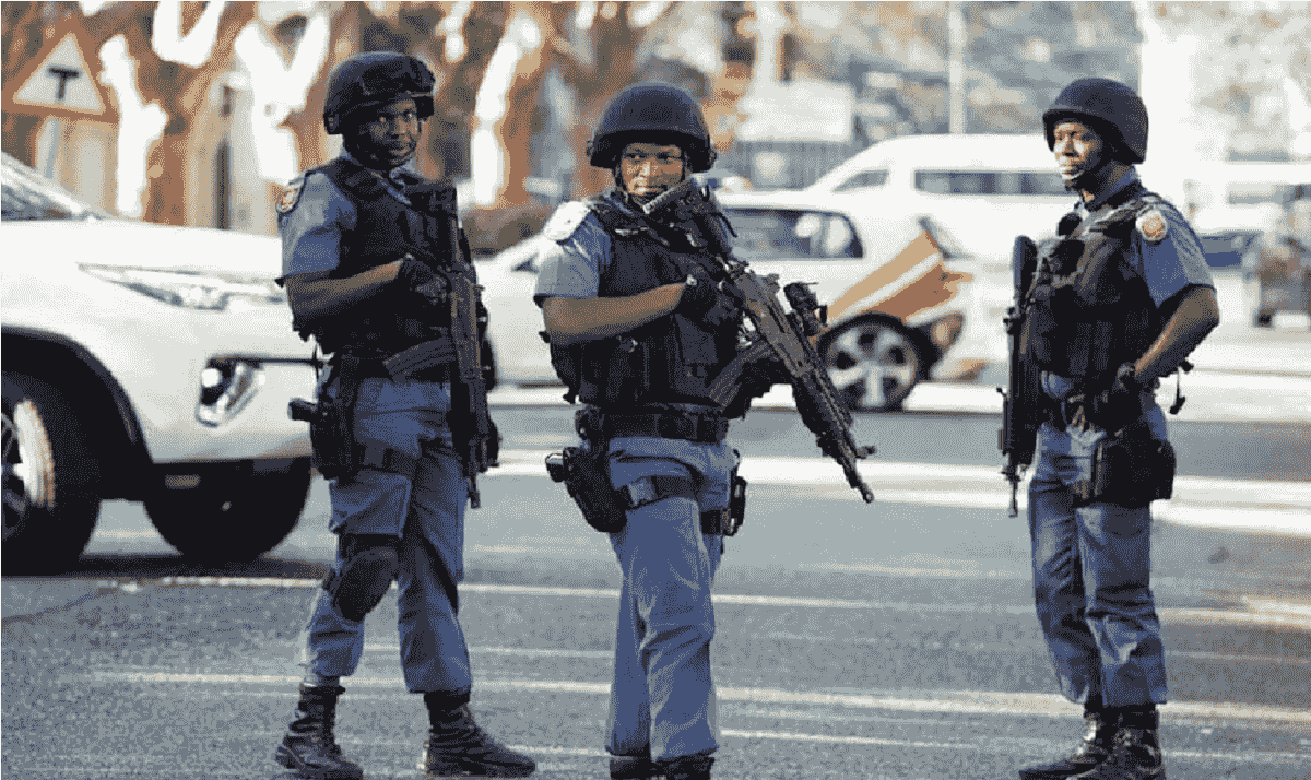 کشته شدن ۹ نفر در حمله مسلحانه در آفریقای جنوبی