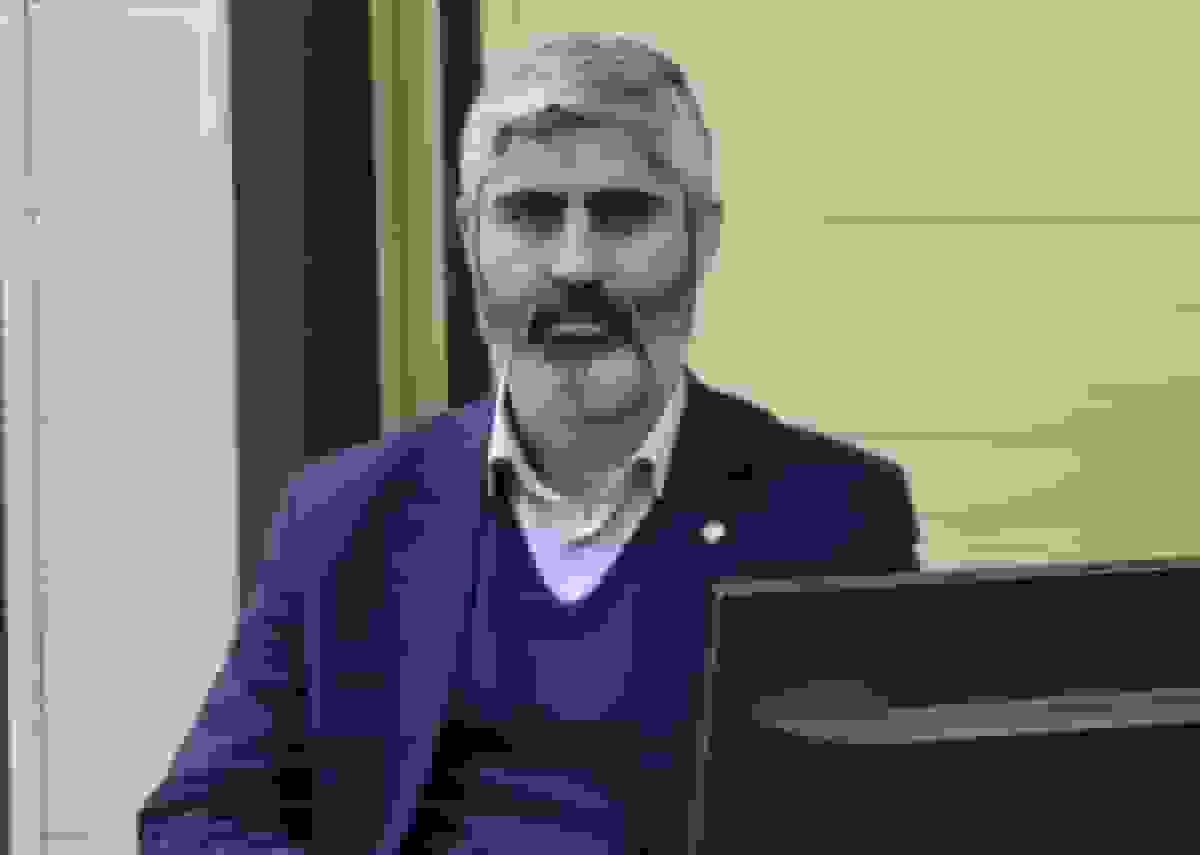 بیگدلی: حامیان مالی دولت هزینه‌های خود را شفاف کنند تا مردم پول خود را دریافت نمایند