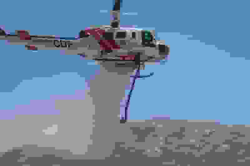 حضور بالگرد برای مهار آتش‌سوزی جنگل‌های گلستان حیاتی است