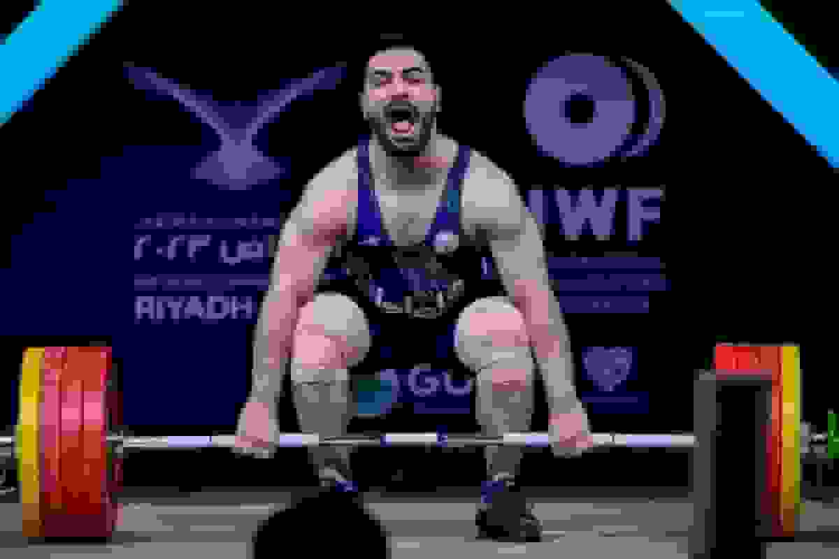 ایران با ۸ وزنه‌بردار در جام فجر