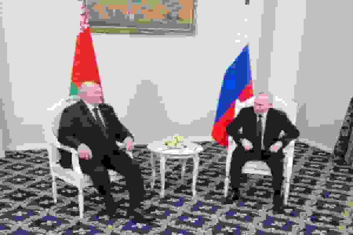 لوکاشنکو مینسک را به عنوان محل مذاکرات روسیه و اوکراین پیشنهاد کرد