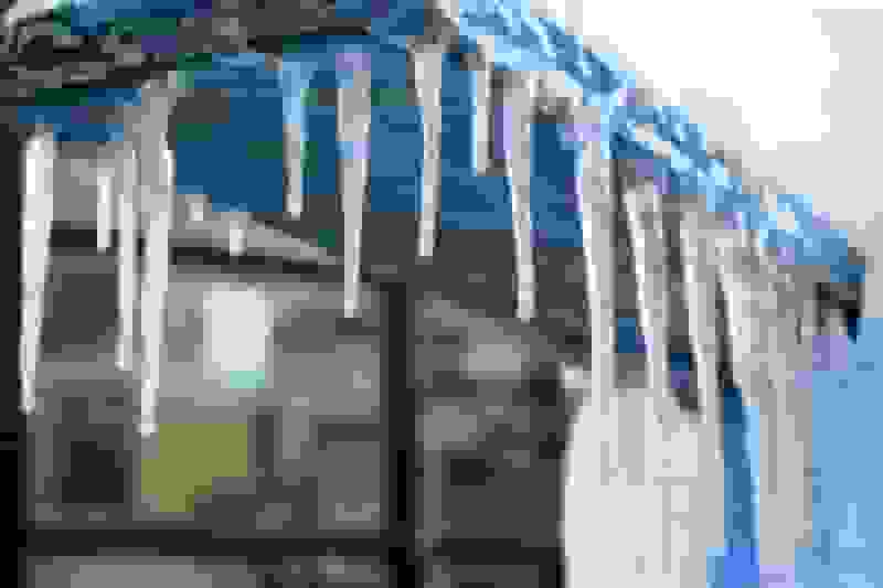 پایداری هوای سرد در ارتفاعات و نوسان دمای ۱ تا ۳ درجه‌ای در هرمزگان