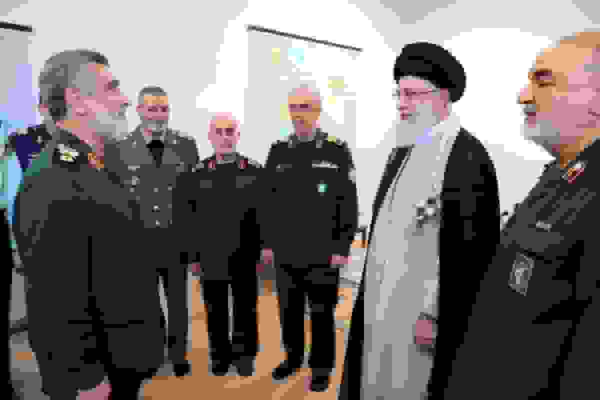 نامه رهبر انقلاب به نوه سردار حاجی زاده و فیلم گفتگو با محسن شاهین