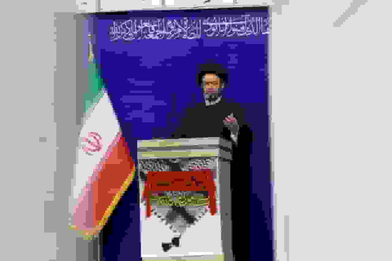 تعطیلی بی‌جهت ادارات برای همایش سرمایه‌گذاری خطای بزرگ بود