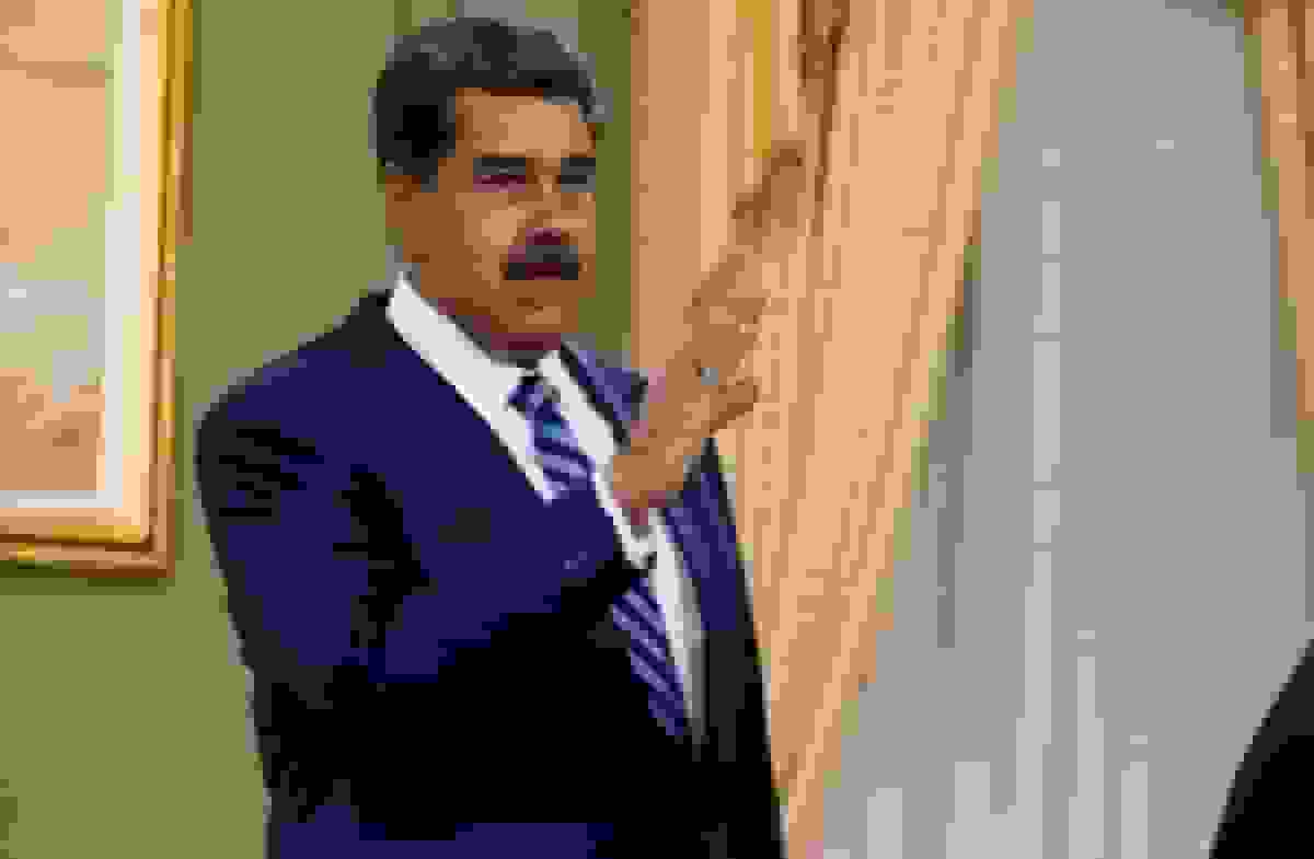 مادورو: آمریکا در حال بازی خطرناکی در منطقه کارائیب است