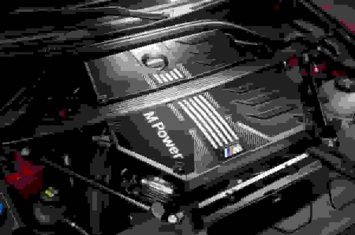 بی‌ام‌و هیچ‌گاه موتور احتراق داخلی را کنار نخواهد گذاشت