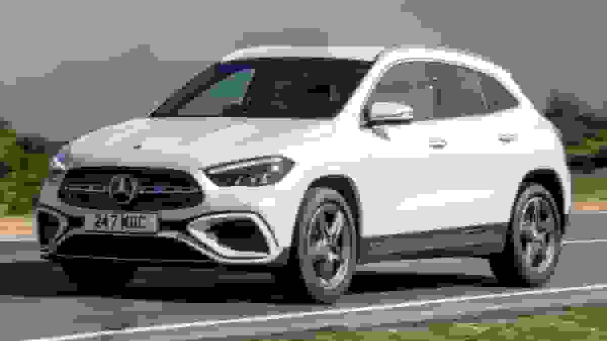 انتشار تصاویر نسل جدید مرسدس بنز GLA؛ تلاش مجدد در بازار خودروهای جمع‌وجور
