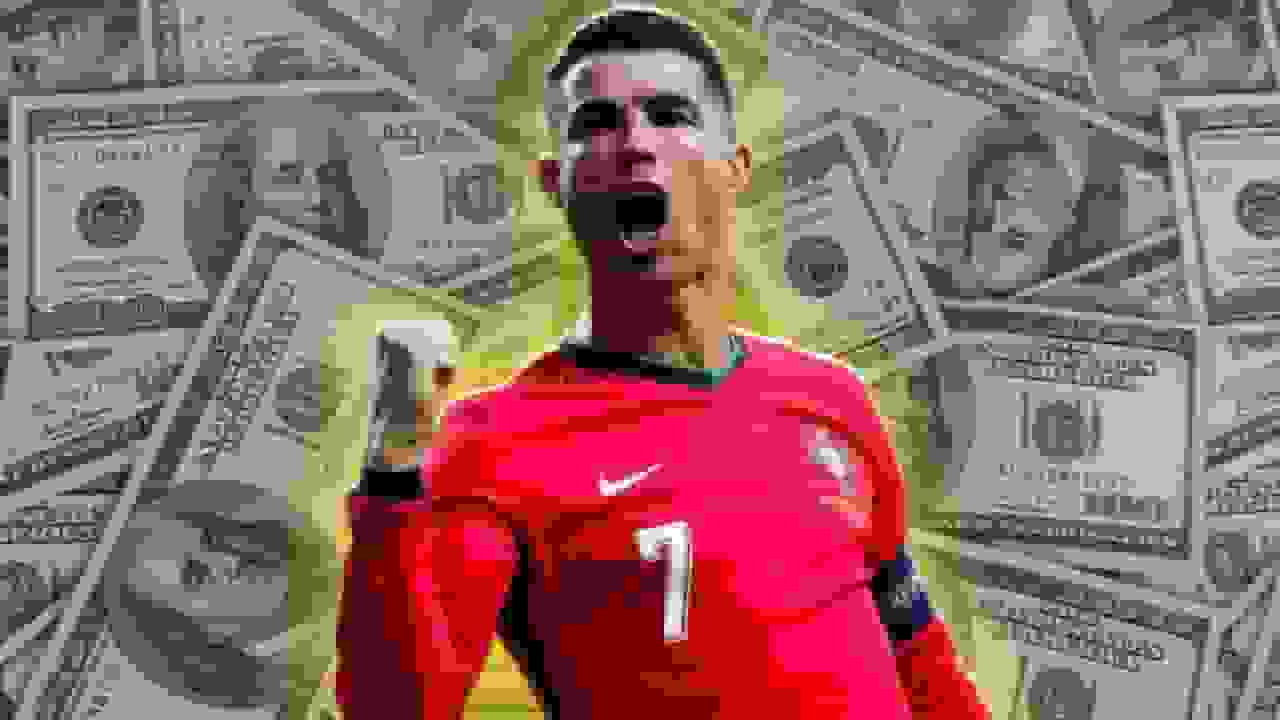 کریستیانو رونالدو اولین فوتبالیست میلیاردر جهان شد