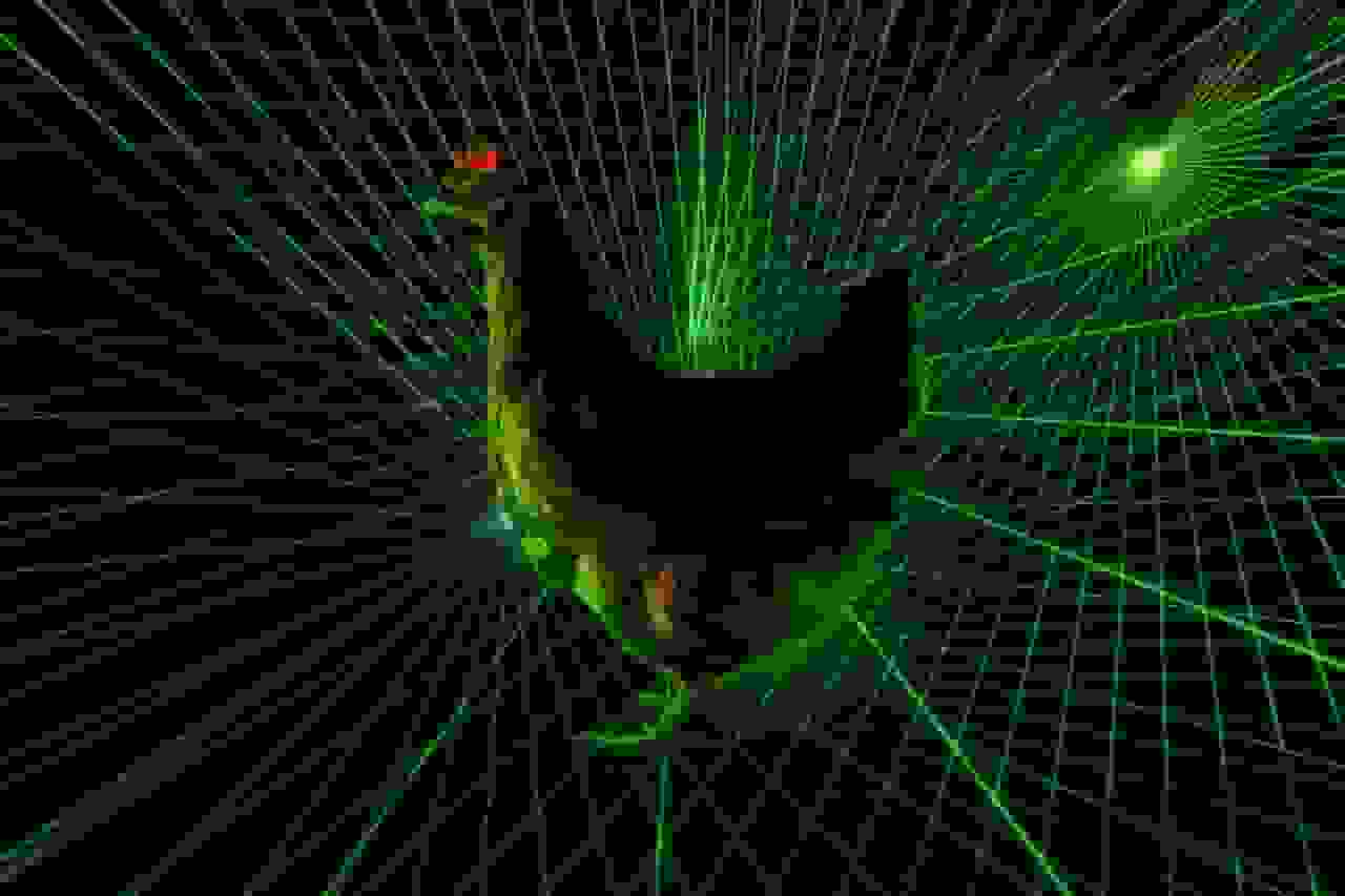 پهپادهای لیزری ژاپنی برای حفاظت از مرغ‌ها در برابر حیوانات مزاحم