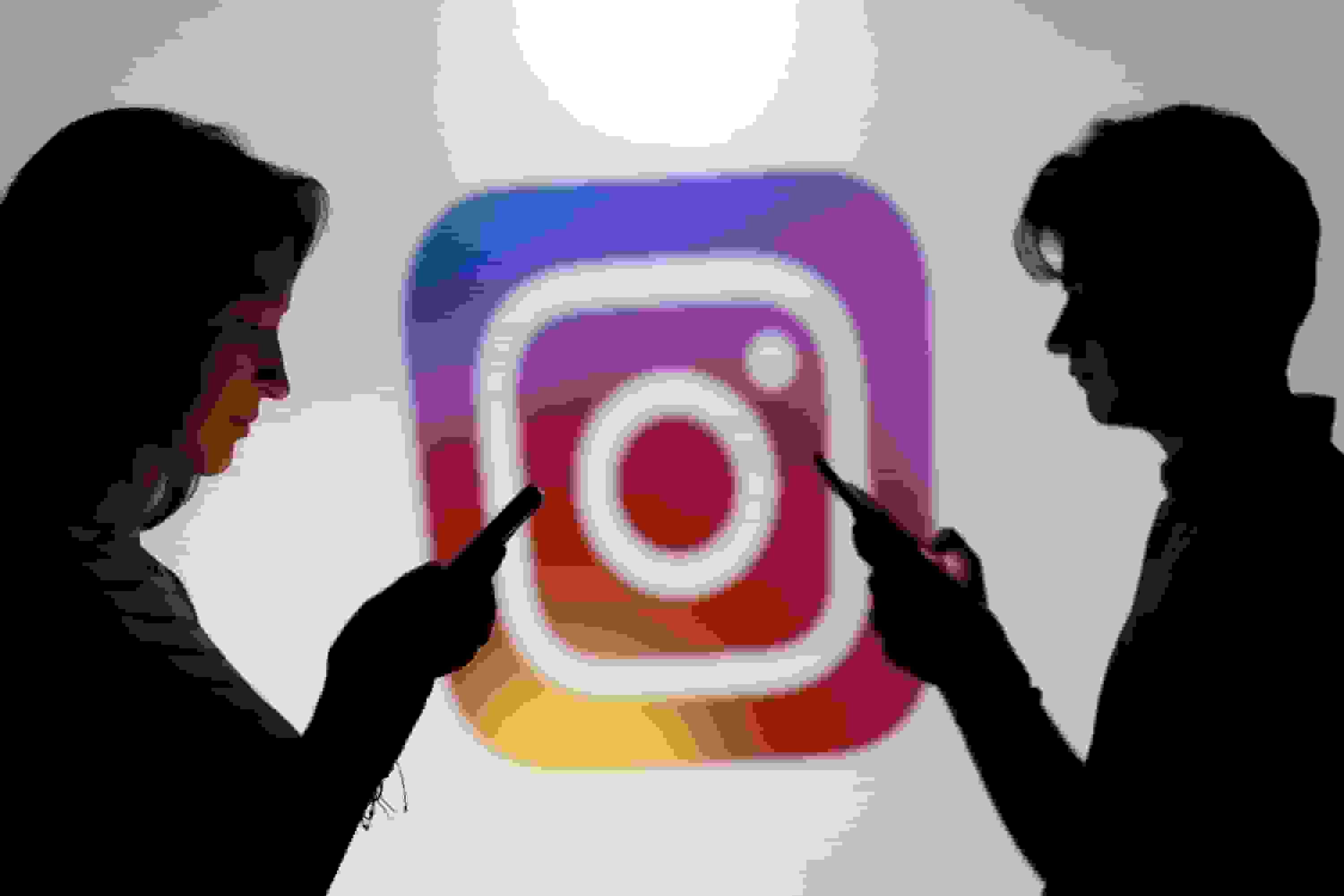 کنترل والدین بر تعامل نوجوانان با چت‌بات‌های هوش مصنوعی در اینستاگرام