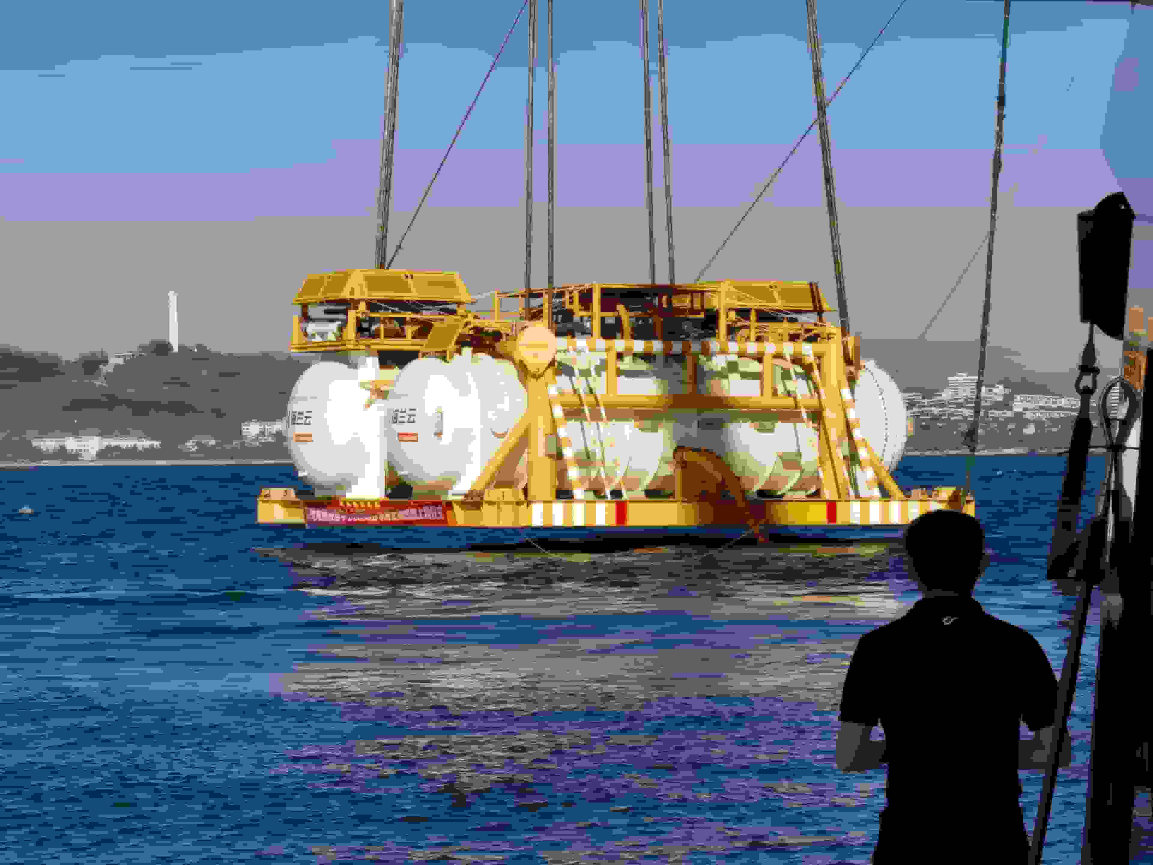 دیتاسنترهای زیرآبی چین مصرف انرژی را ۹۰ درصد کاهش می‌دهند