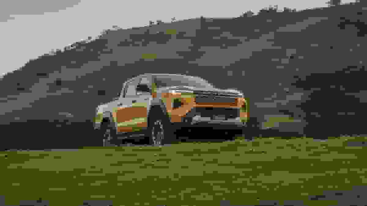 تویوتا هایلوکس ۲۰۲۶ با پیشرانه‌های متفاوت معرفی شد