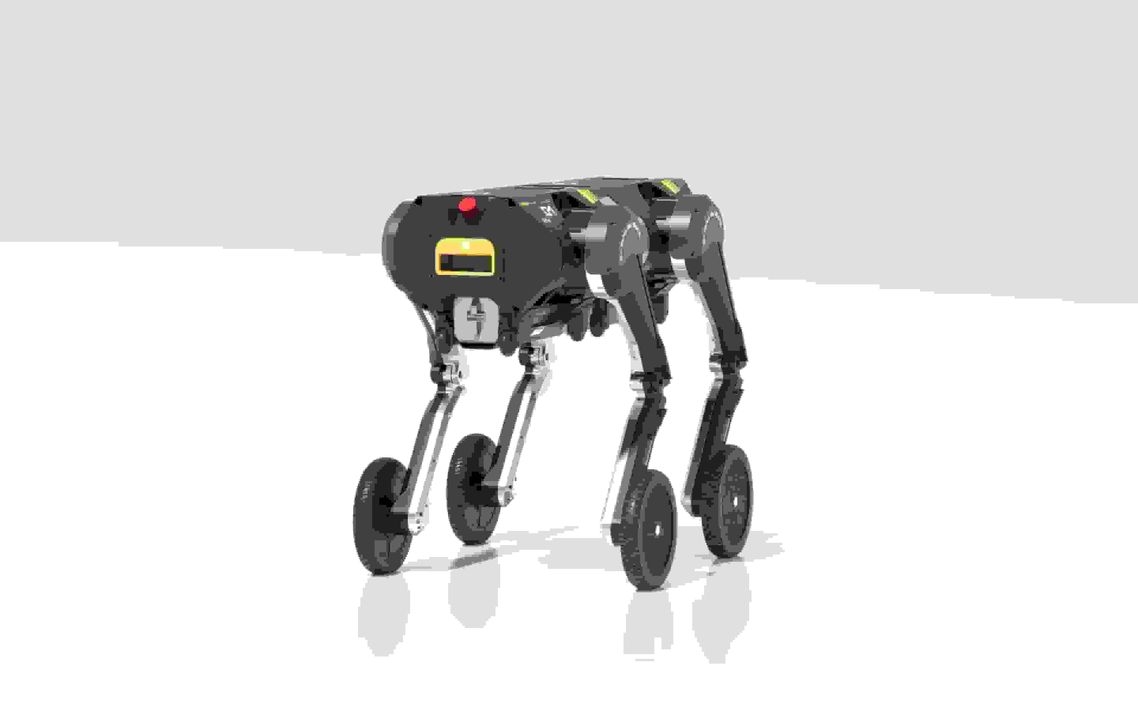 معرفی اولین ربات تبدیل‌شونده جهان با قابلیت فعالیت در تمام محیط‌ها