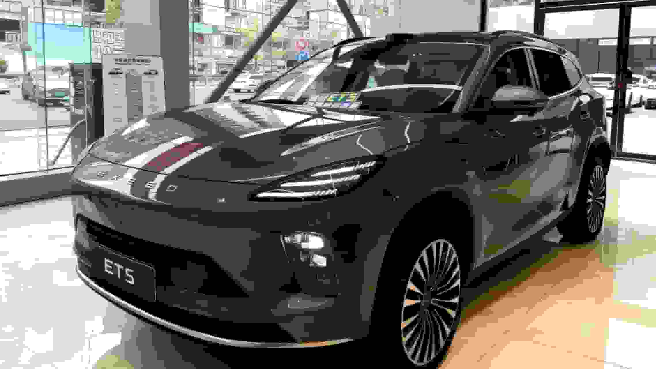 چری اکسید اکسلانتیکس MX با برد برقی ۲۱۰ کیلومتر عرضه شد