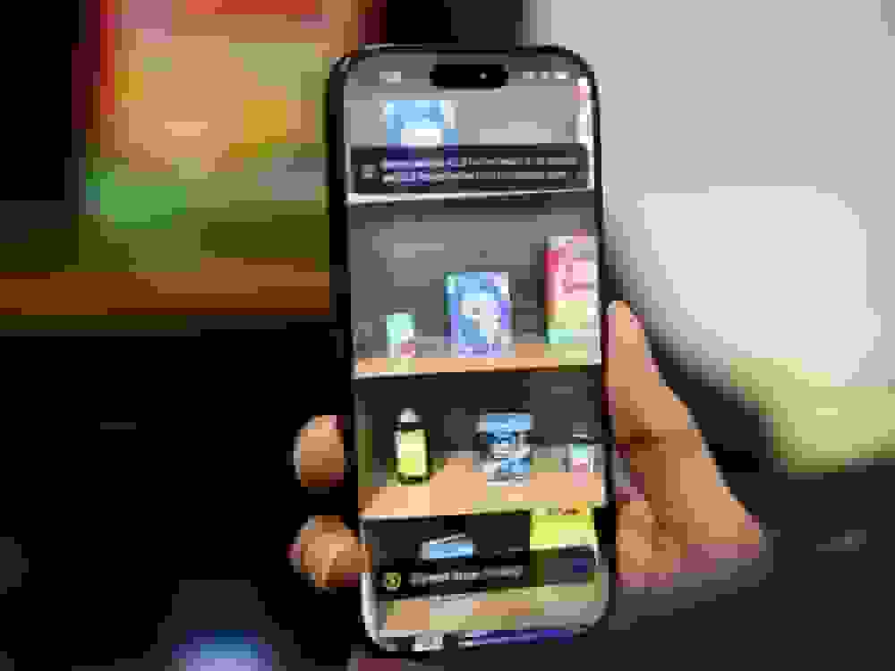 هوش مصنوعی برای افراد نابینا؛ شناسایی و موقعیت‌یابی اشیاء با فرمان صوتی