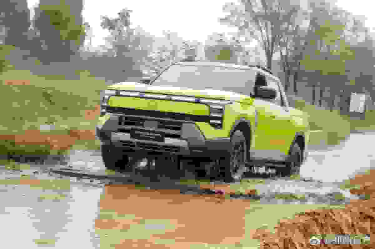 پیکاپ نیسان فرانتیر پرو با قیمت کمتر از ۲۵ هزار دلار