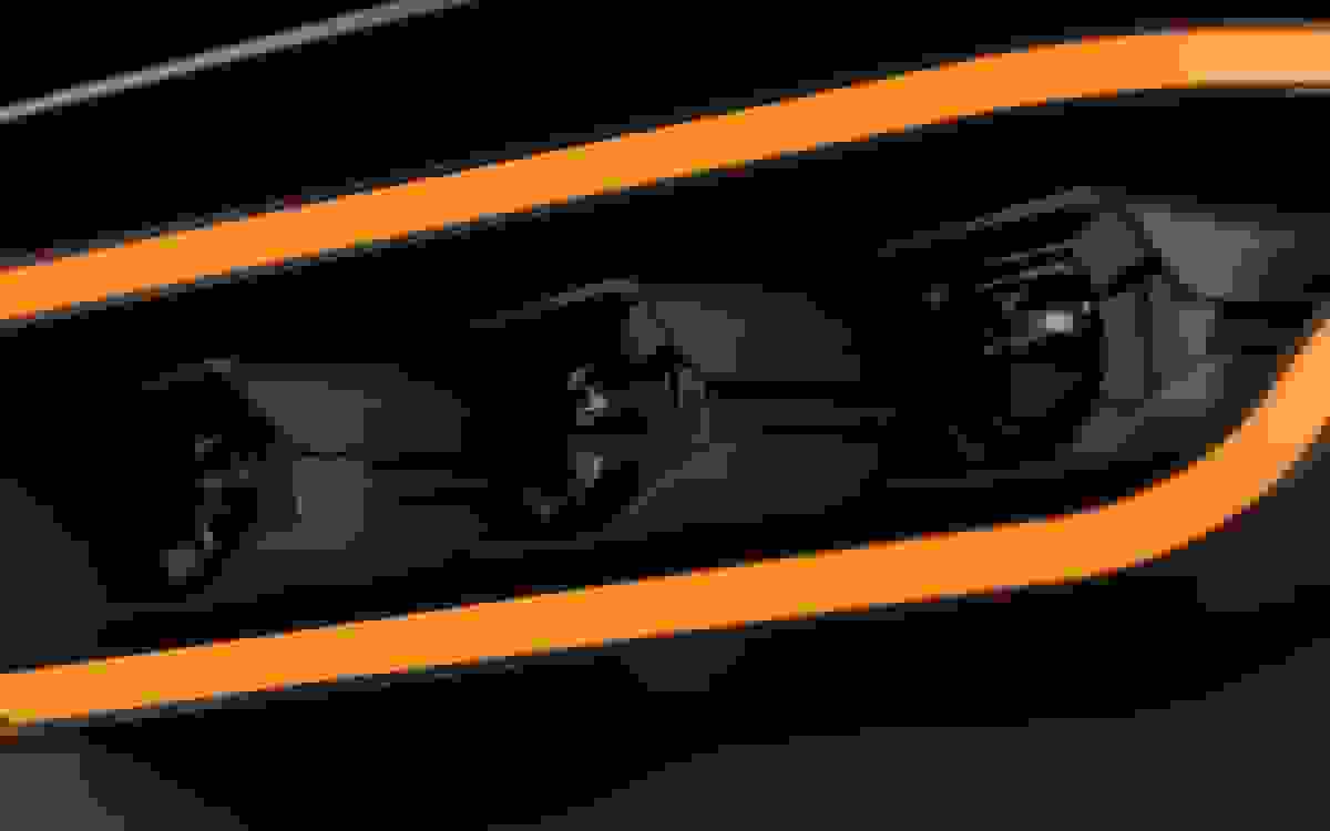 انقلاب در چراغ‌های خودرو: لامپ‌های LED بدون لنز معرفی شدند