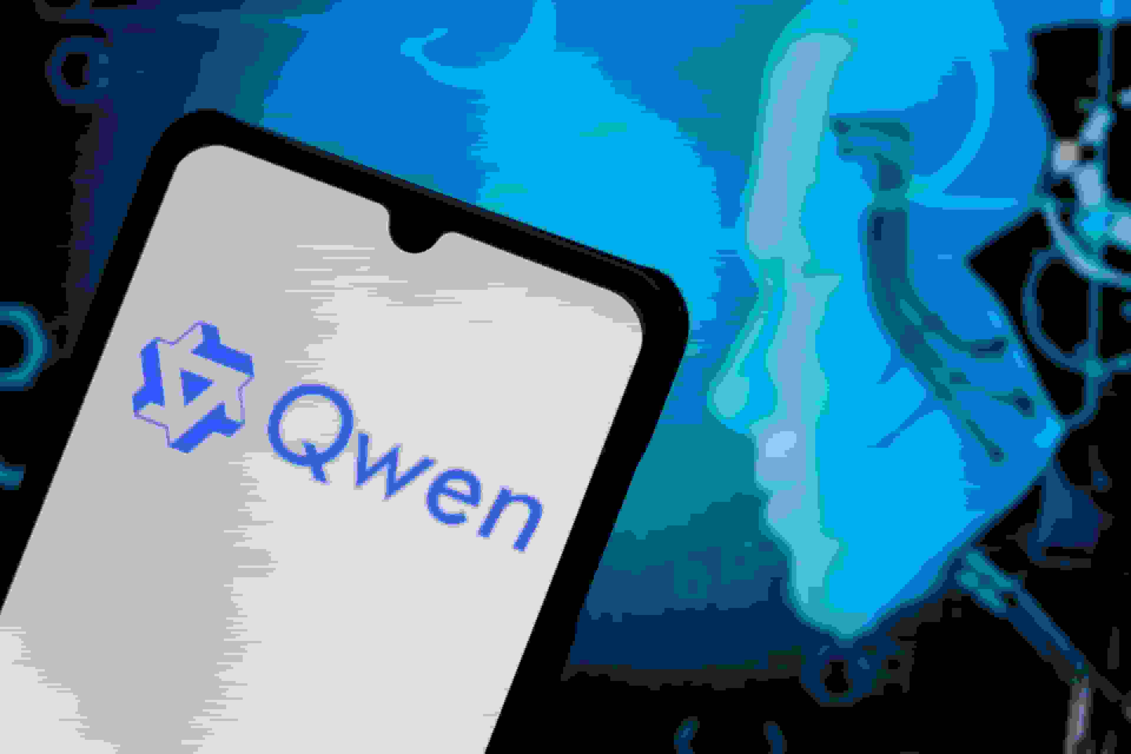 چت‌بات Qwen علی‌بابا به رکورد ۱۰ میلیون دانلود در هفته اول رسید