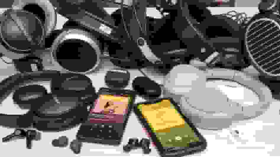 بهترین هدفون برای موسیقی + راهنمای انتخاب برای حرفه‌ای‌ها