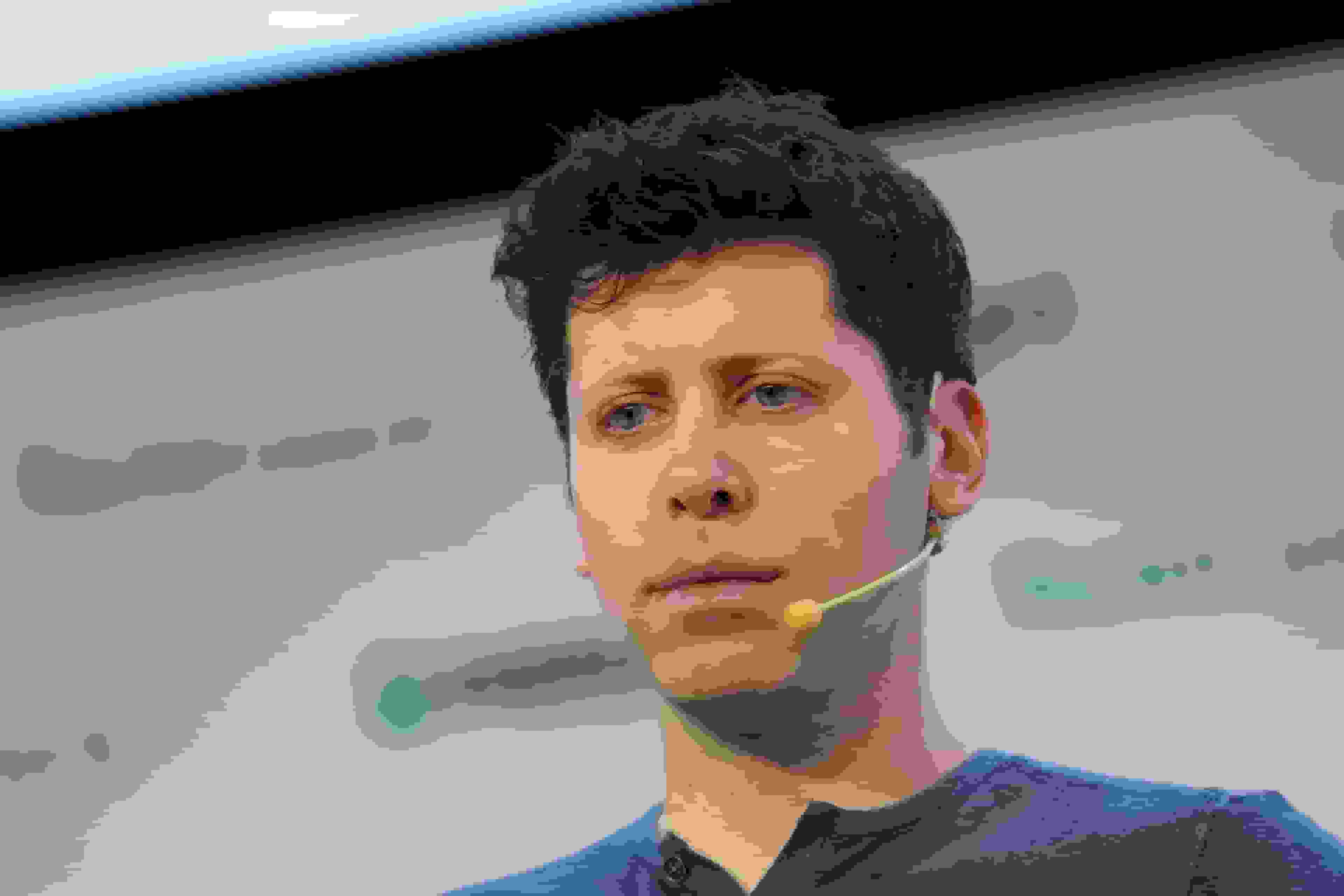 مدیرعامل OpenAI: شاید از نقطه هوش جامع مصنوعی (AGI) عبور کرده باشیم