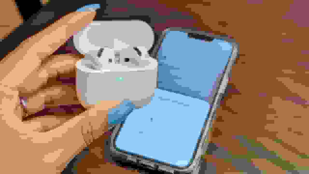 اپل تحت فشار اتحادیه اروپا اتصال دستگاه‌های شخص ثالث به آیفون را ساده‌تر می‌کند