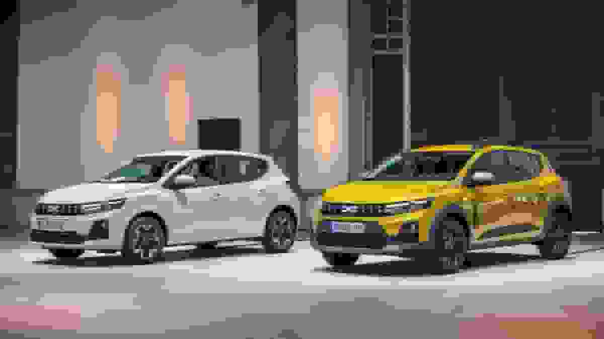 نگاه کلی به داچیا ساندرو ۲۰۲۶؛ قیمت بالاتر، پیشرانه هیبریدی و گیربکس اتوماتیک