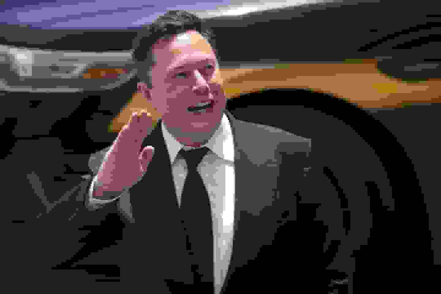 پیروزی ایلان ماسک؛ بسته حقوقی ۲۰۱۸ تسلا با ارزش ۱۴۰ میلیارد دلار تأیید شد