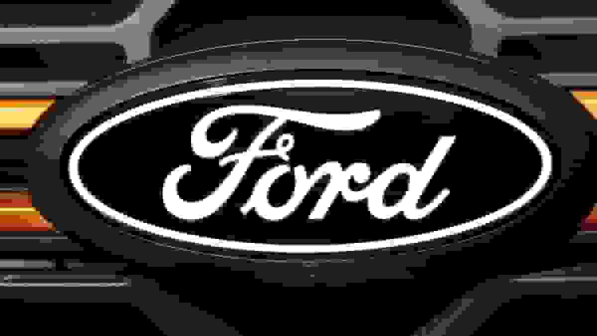 فورد تا سال ۲۰۳۰ نیمی از تولیدش را به خودروهای برقی اختصاص می‌دهد