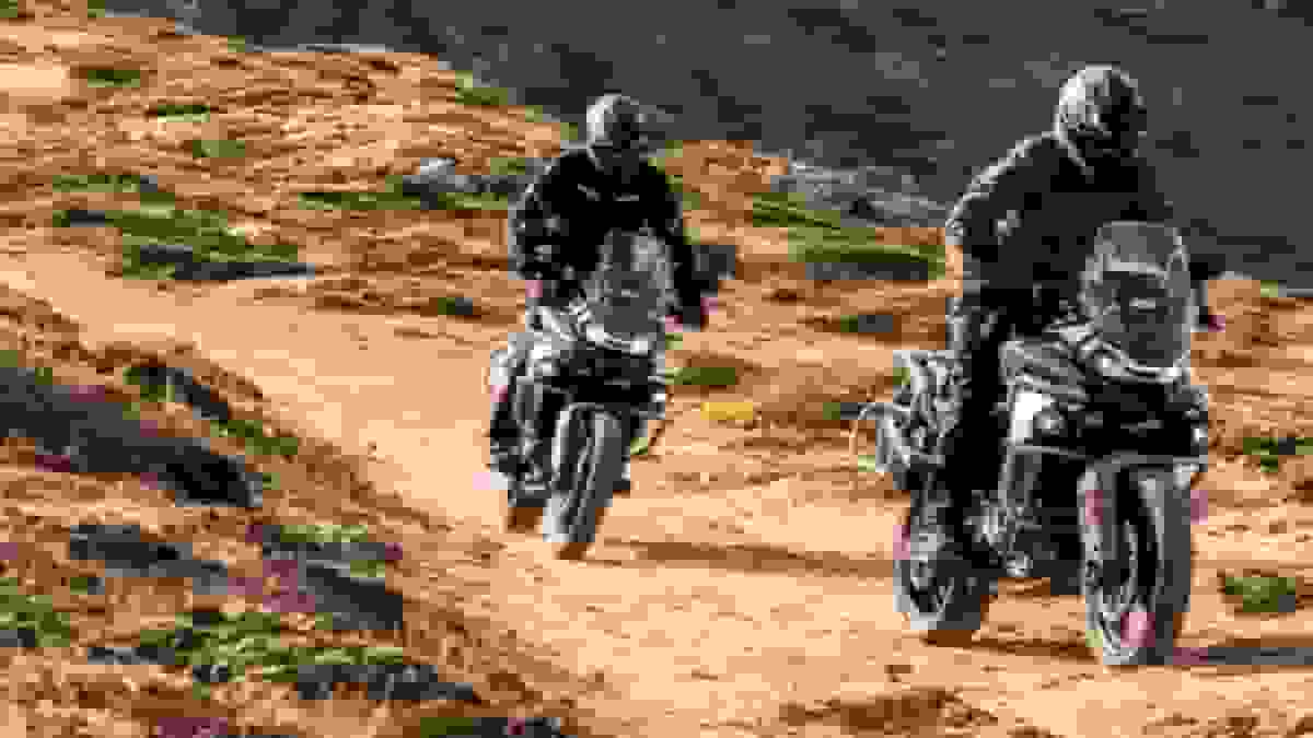 سی اف موتو 800MT ES مدل ۲۰۲۶ با سیستم تعلیق نیمه‌فعال معرفی شد