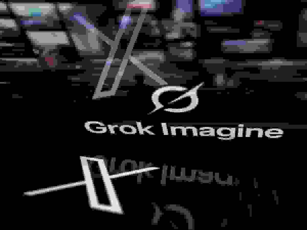 معرفی Grok Imagine 1.0: تولید ویدیوهای طولانی‌تر و باکیفیت‌تر