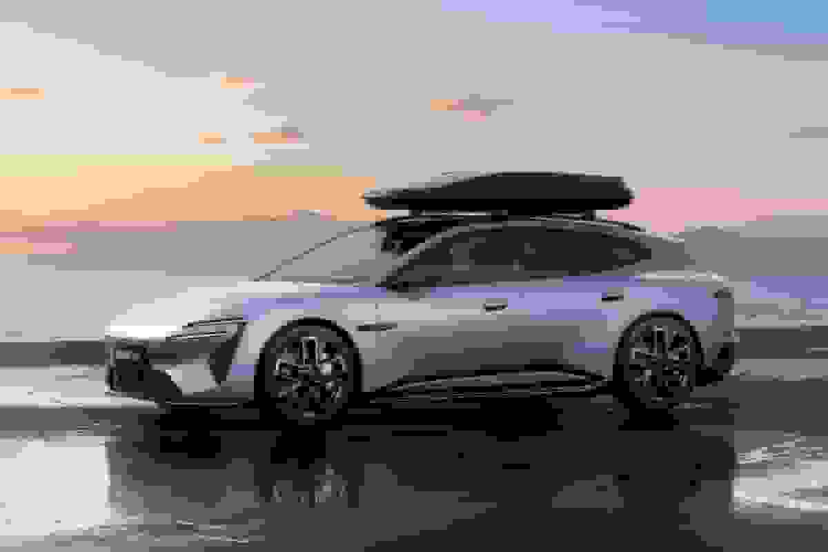 انتشار تصاویر رسمی آواتر 06T؛ استیشن واگن چینی رقیب زیکر 007GT