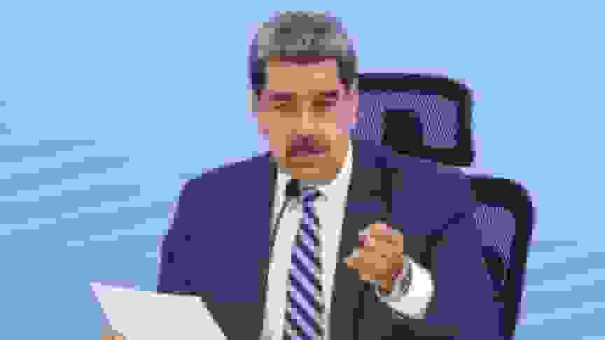 اعلام آمادگی مادورو برای مذاکره با آمریکا در مورد قاچاق مواد مخدر