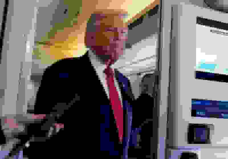 ترامپ انجام آزمایش هسته‌ای زیرزمینی را رد نکرد