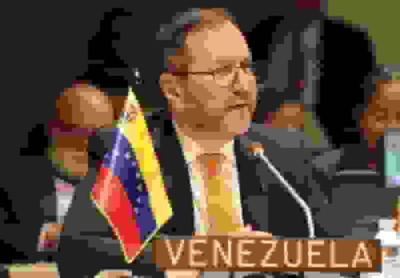 وزیر خارجه ونزوئلا: در حالت آماده‌باش به سر می‌بریم