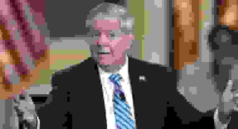 گراهام: ترامپ قصد توجیه کنگره درباره گسترش عملیات نظامی علیه ونزوئلا را دارد