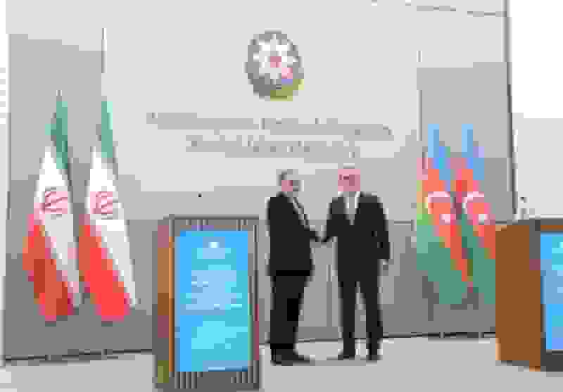 سفیر آذربایجان: سفر عراقچی به باکو با موفقیت انجام شد