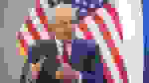 خلیلزاد: خشونت راه حل مشکلات افغانستان و پاکستان نیست