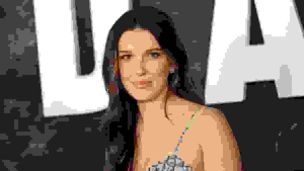 پاسخ تند میلی بابی براون ستاره Stranger Things به عکاس