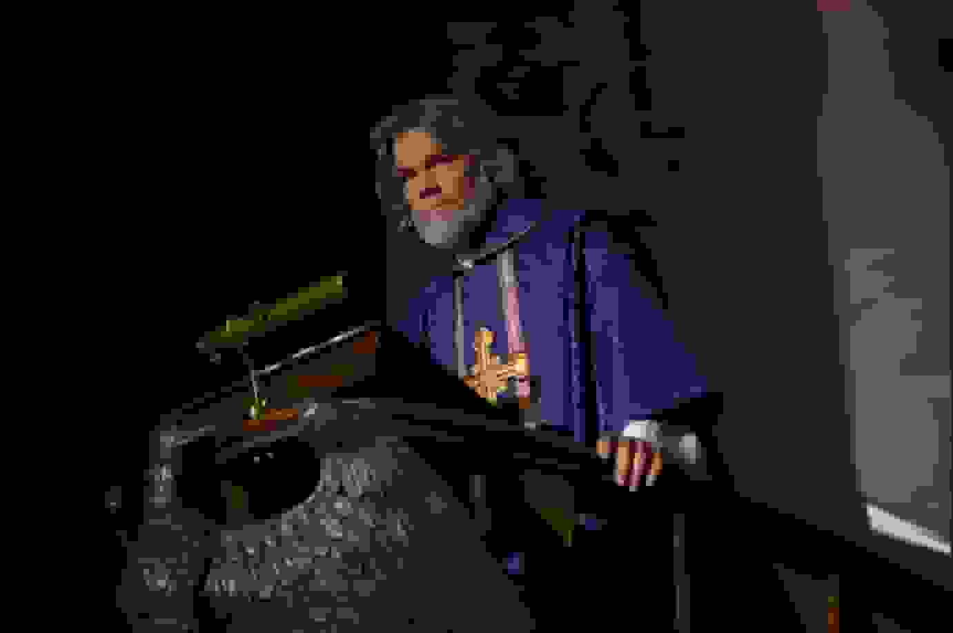 جاش برولین: شخصیت من در Knives Out الهام‌گرفته از ترامپ نیست