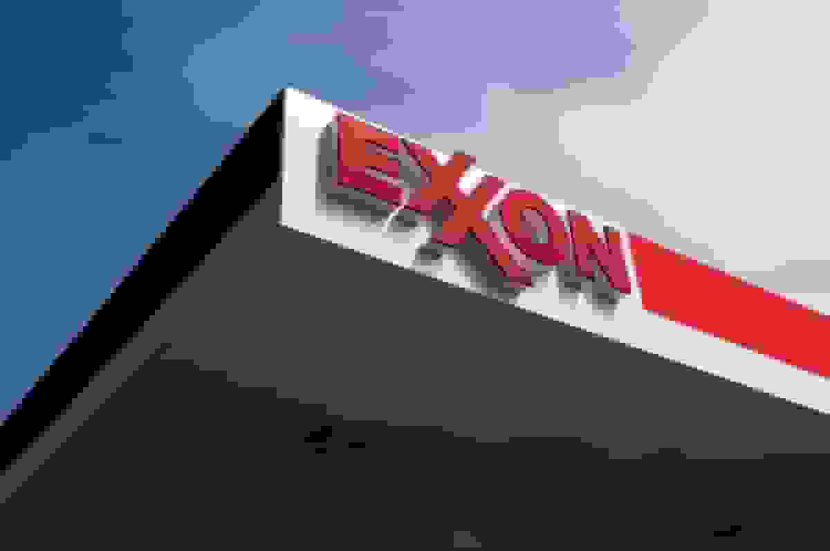 اکسون موبیل کالیفرنیا را به دلیل قوانین زیستمحیطی جدید مورد شکایت قرار داد