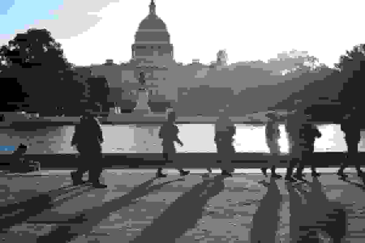 دستور ترامپ برای پرداخت حقوق سربازان علیرغم تعطیلی دولت